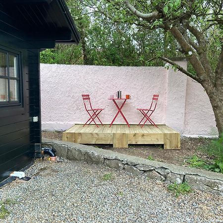 The Cosy Cabin By The Shore Galway Exterior foto